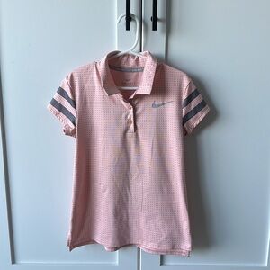 Nike - youth golf shirt size XS